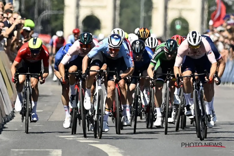 Fabio Jakobsen spreekt zich uit over sprints in Vuelta: "Met Tim Merlier moet je altijd rekening houden"