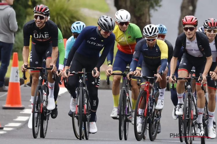 Tadej Pogačar verwacht een afvallingsrace: "Een parcours dat type renners als Van Aert en Van der Poel heel goed ligt"