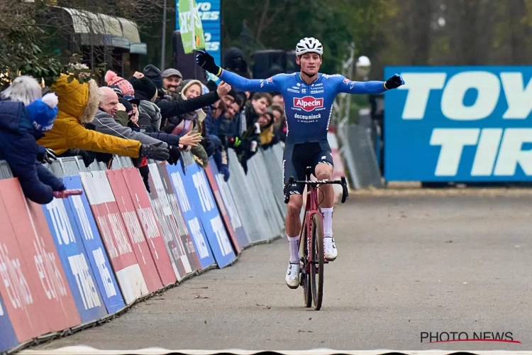 Mathieu van der Poel wacht tot half cross om de rest af te schudden en wint makkelijk zijn laatste cross voor het WK