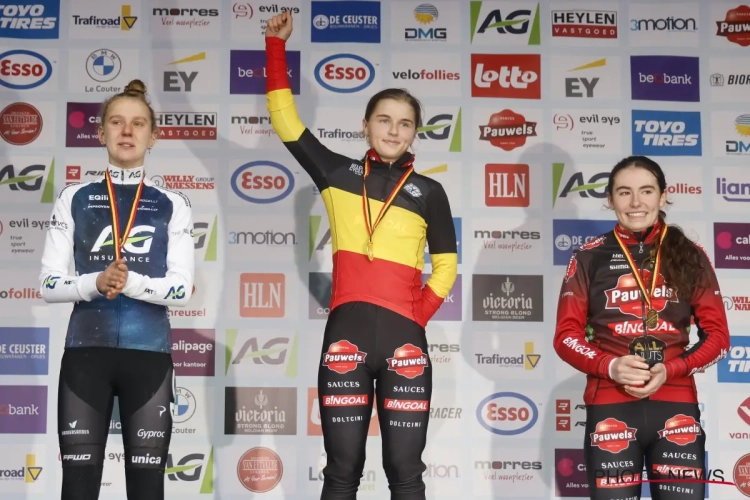 Fleur Moors steekt veel op van tips Betsema en dat resulteert al in Belgische titel: "Deze trui maakt eerdere pech goed"