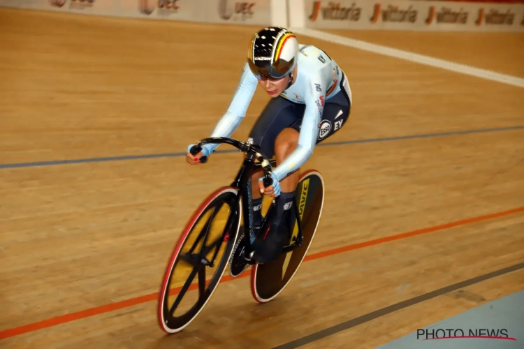 Shari Bossuyt pakt zilver op het EK in de puntenkoers, Belgisch record in de 500 meter tijdrit