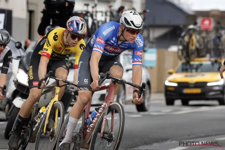 Coach Van Aert benoemt hét grote verschil tussen Van Aert en Van der Poel 