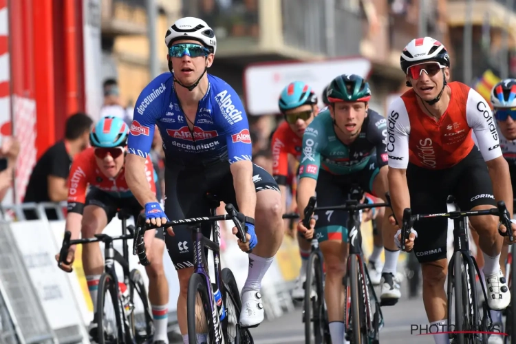 Kaden Groves dankt ploegleiding na late fietswissel en geeft ook reden waarom Evenepoel aanval staakte