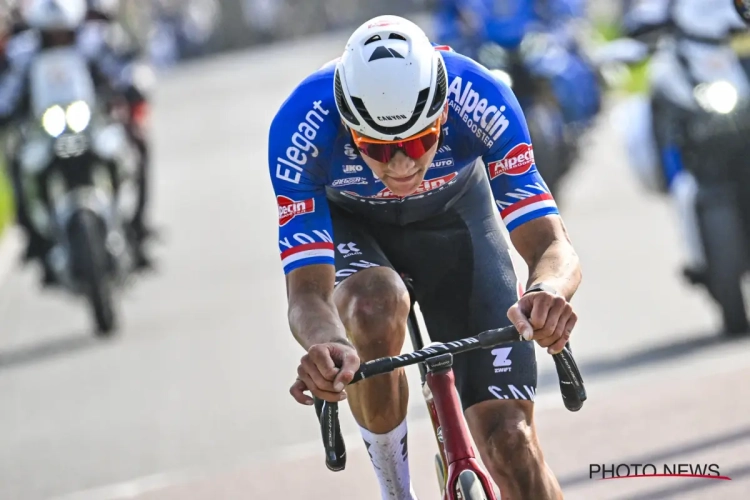 Drievoudig Roubaix-winnaar Fabian Cancellara ziet Mathieu van der Poel van pech ontsnappen: "Enkele millimeters kunnen het verschil maken"