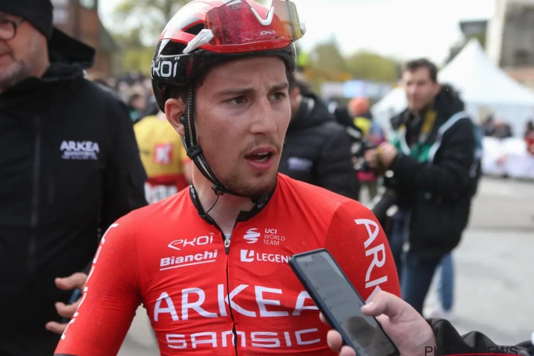 🎥 Jonge Fransman van Arkéa Samsic houdt in de Ronde van de Jura op de steile slotklim de ervaren Fransen af