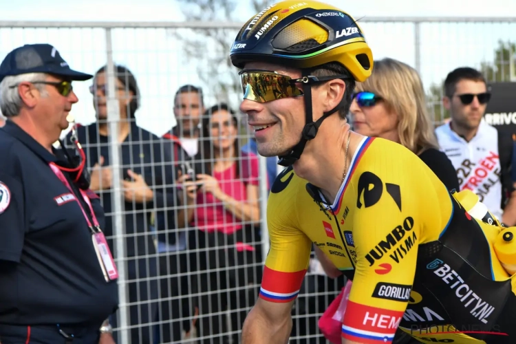 José De Cauwer ziet Primoz Roglic een spelletje met Remco Evenepoel spelen: "Hij maakt hem nerveus"