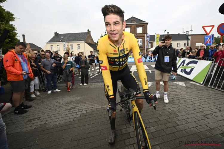 📷 "Schonekes in zenne nek gedraaid": Wout Van Aert stoomt zich klaar voor het WK