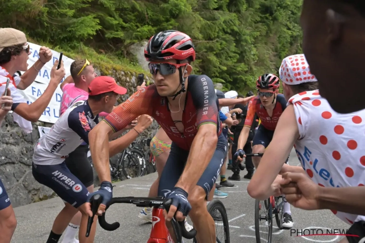 🎥 Michal Kwiatkowski triomfeert op de Grand Colombier en wint voor jonge Belg, Pogacar pakt opnieuw seconden op Vingegaard