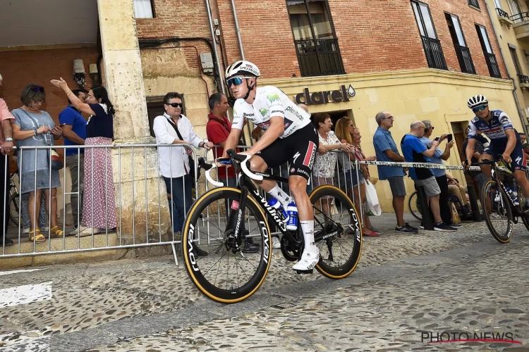 Nu al een afspraak om aan te kruisen: Remco Evenepoel wordt volop op zijn wenken bediend