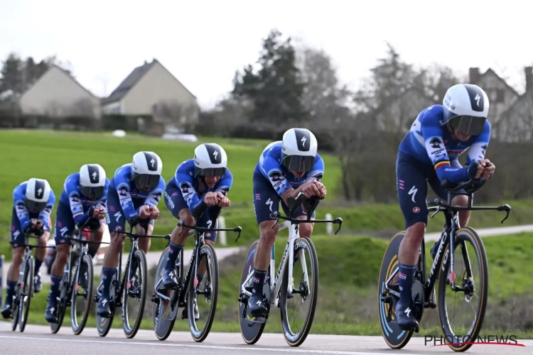 🎥 Soudal Quick-Step en Evenepoel storten helemaal in tijdens ploegentijdrit, UAE Team Emirates pakt de zege