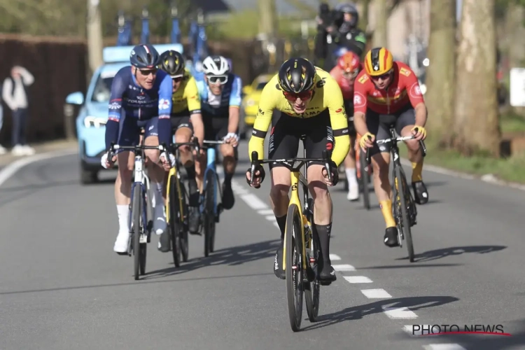 Gitzwarte dag voor Visma - Lease a Bike krijgt zonnestraaltje met prachtige overwinning