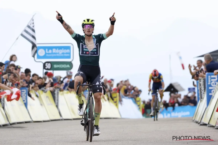 🎥 Evenepoel speelt leiderstrui kwijt, Roglic pakt dubbel in Dauphiné