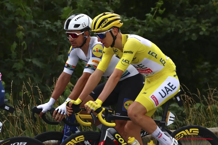 🎥 De Tour ei zo na op zijn kop gezet! Pogacar komt met de schrik vrij, andere renners hebben reden om kwaad te zijn