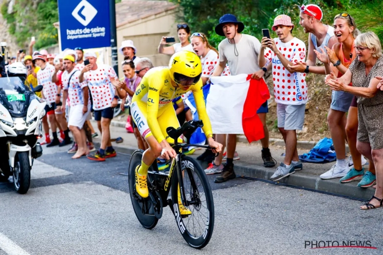 Eindwinnaar Tadej Pogacar zet de puntjes op de i in slottijdrit, Remco Evenepoel krijgt stevige tik 