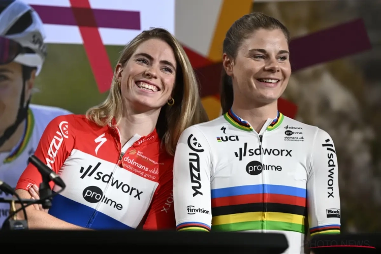 🎥 Strade Bianche revisited: Lotte Kopecky naar de leiding maar zal vloeken op sprintsnelheid teamgenote Vollering