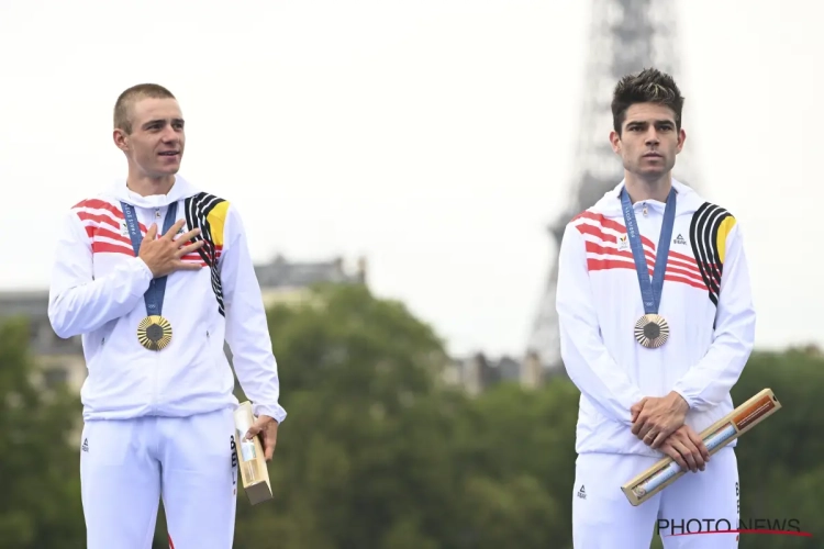 Remco Evenepoel en Wout van Aert houden vast aan hun plek, andere Belgen krijgen gemengd nieuws te verwerken