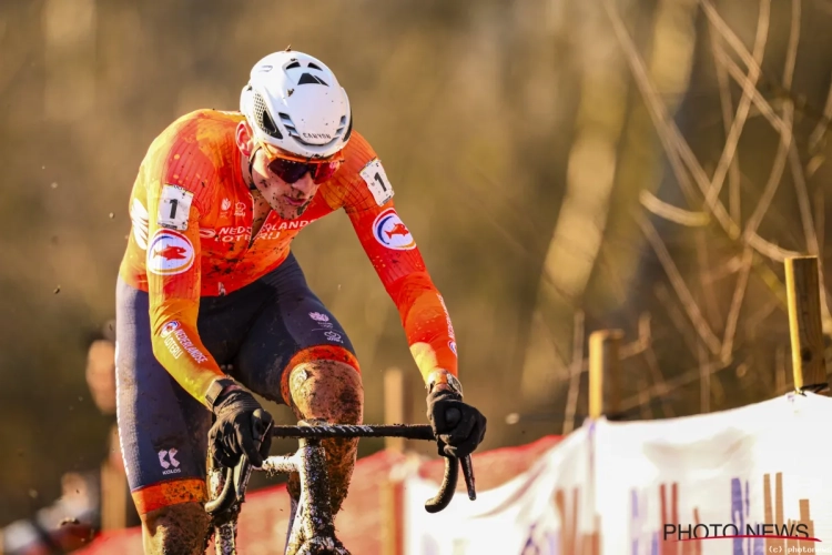 Met of zonder de pech van Van Aert: Van der Poel zorgt voor zelfde conclusie na WK als na Wereldbeker in Maasmechelen