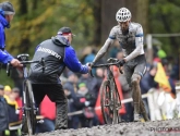 Zaterdag hulp voor Cant in Niel, zondag hulp voor van der Poel... Maar wat zegt de UCI? 