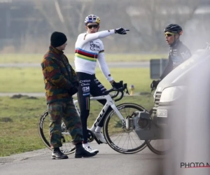 ? Helikopter verstoorde de voorbereiding van Wout van Aert op het BK, die bijna de start miste