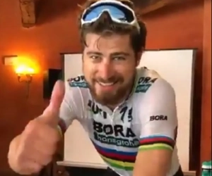 ? Hels winterweer in Italië? Sagan laat er zijn humeur niet door verknallen en hangt lolbroek uit op Twitter