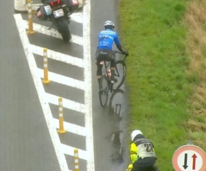 ? Van Aert knalt op seingever en duikt de gracht in