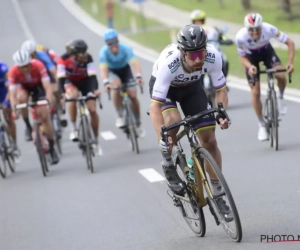 Commentator neemt het op voor Peter Sagan: "Dan neem ik mijn muts al af"