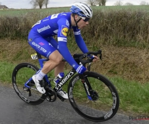 Niet het dagje van Deceuninck-Quick.Step? Slag gemist en nu ook twee renners die de strijd staken