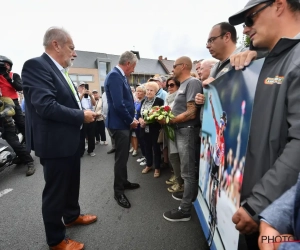 📷 Mooi eerbetoon en minuut stilte voor Bjorg Lambrecht