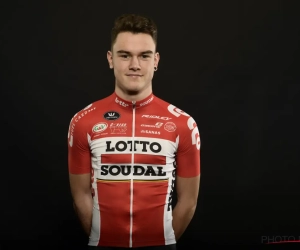 📷 Ruben Apers vervolledigt uniek eerbetoon aan ploegmaat Bjorg Lambrecht: "Lieve Bjorg, je hebt je Tour beëindigd"