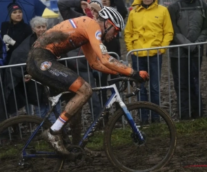 🎥 De topfavorieten 3 dagen vooraf: Van der Poel vlamt al door het Oostendse zand, Van Aert in het hotel van de Belgen