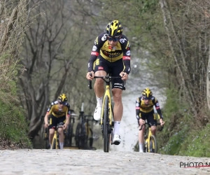 "Vrijheid": Wout van Aert rijdt na zijn blindedarmontsteking opnieuw met de fiets