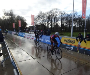 Sprint met twee en ferme solo: Axel van den Broek en Arthur van den Boer winnen bij de nieuwelingen in Essen