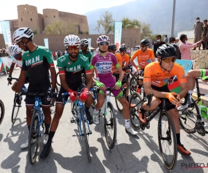 🎥 Mark Cavendish grijpt naast de zege in eerste etappe van Tour of Oman