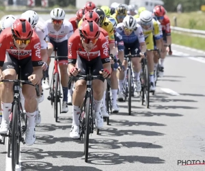 📷 Lotto Soudal bereidt nieuwe seizoen voor en toont beelden van teambuilding in de Ardennen