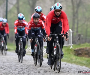 📷 IN BEELD: Lotto Dstny verkent het parcours van de Omloop Het Nieuwsblad als 1e, ook enkelingen gesignaleerd