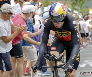 Eén moment doet echt bij iedereen wenkbrauwen fronsen: "Als je ziet hoe vlot Wout van Aert in beugel naar boven rijdt"