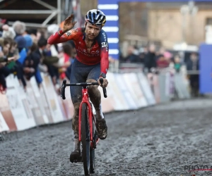 Tom Pidcock heeft reden om te klagen: "Mathieu van der Poel de sterkste op alle parcoursen, maar dit is vervelend"