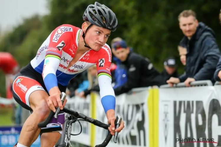 Mathieu van der Poel rijdt de concurrentie aan flarden in eerste krachtmeting van het nieuwe seizoen