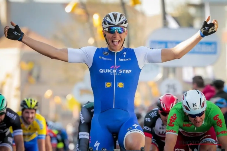 Geen hattrick voor Groenewegen, Kittel aan het feest in slotrit