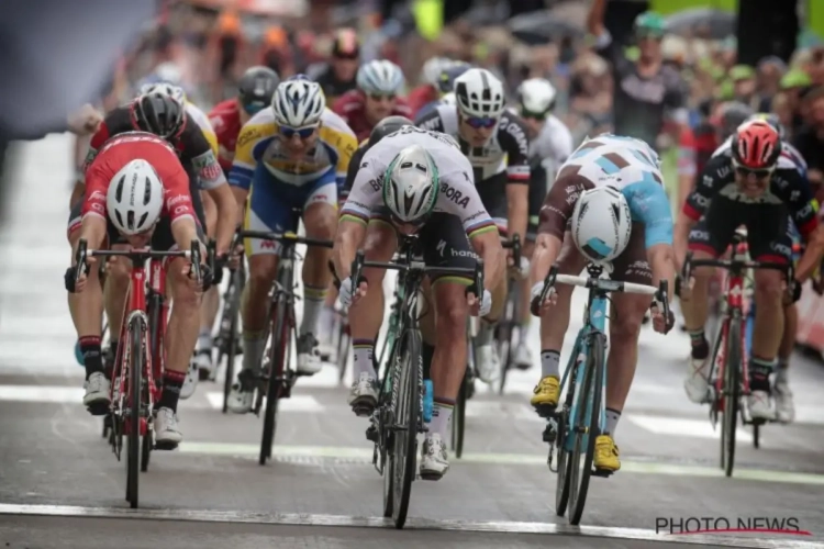 AG2R-La Mondiale aan het feest in Parijs-Bourges