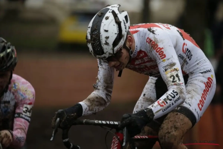 David van der Poel neemt landgenoot als voorbeeld én: "Bij de junioren klopte ik Laurens Sweeck en Michael Vanthourenhout altijd"