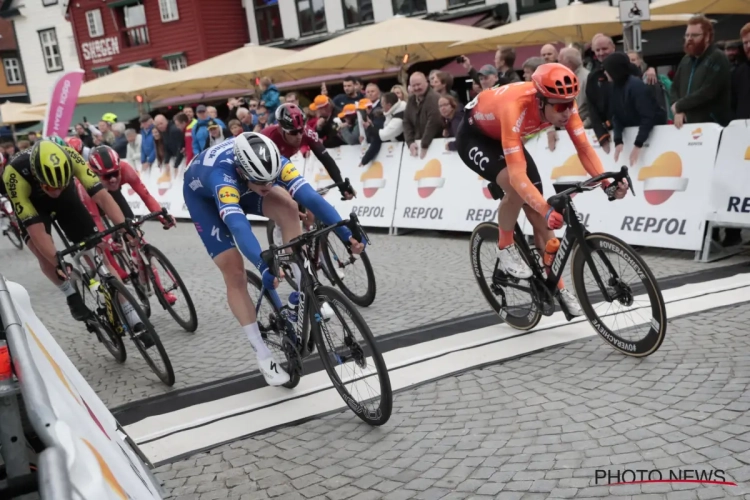 Sfeer zit er nog goed in bij Deceuninck-Quick.Step: "We hebben foutloze koers gereden"