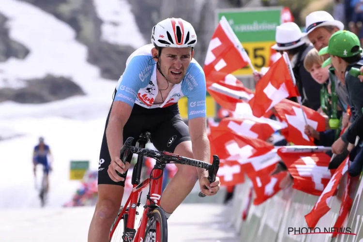 Tiesj Benoot rijdt naar mooie ereplaats in Zwitserland, leider Bernal zorgt alweer voor straf nummertje