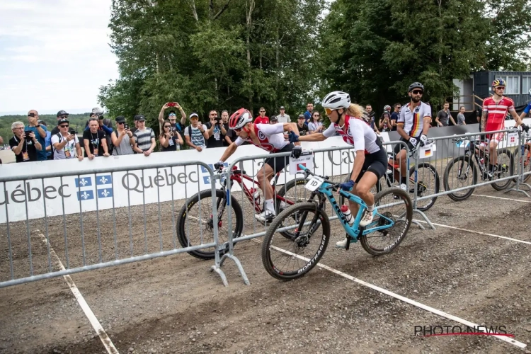 Bij afwezigheid van Van der Poel verlengt wereldkampioen nog maar eens zijn titel in het mountainbike