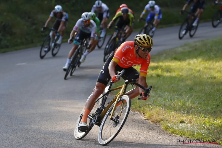 AG2R pakt het in de verf zetten van 'Gouden Greg' iets subtieler aan