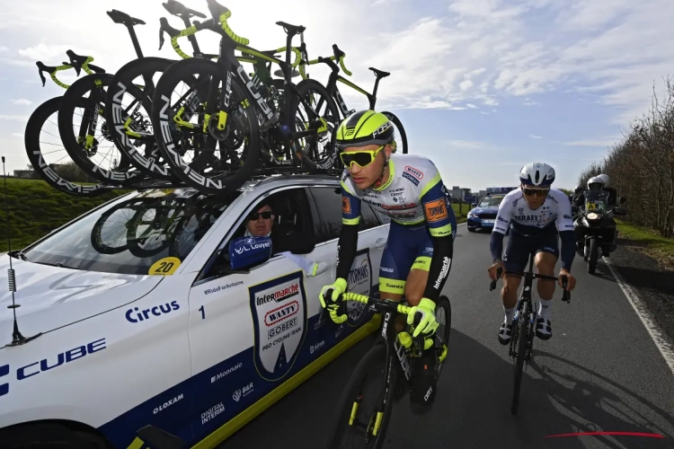 Vliegen herinnert zich hoe hij Van Avermaet aan zege in Gent-Wevelgem hielp: "Opnieuw nerveuze en zware wedstrijd"