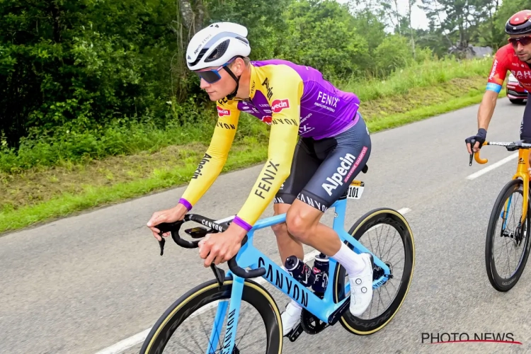 Topfavoriet Van der Poel eindigt pas op plaats 20: "Gelukkig ben ik heelhuids aan de finish geraakt"