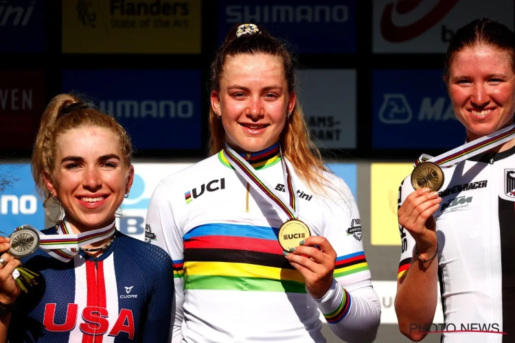 Zoe Bäckstedt geeft duiding bij aparte sprint op WK en blijft even in België: "Begin aan veldritseizoen in Meulebeke"