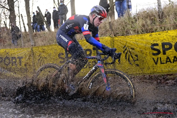 Pim Ronhaar na podiumplaats: "Ik probeerde volle bak te lopen om bij Wout te geraken, dat heeft me genekt"