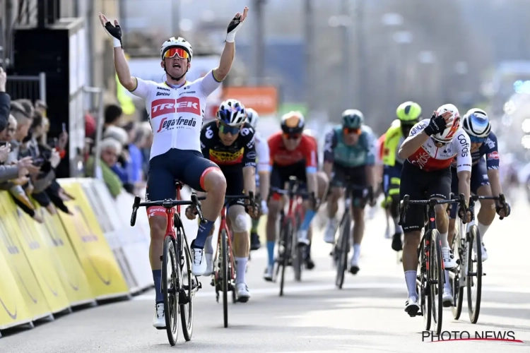 Sterke Deen legt er van Aert en Philipsen op met machtige sprint in Parijs-Nice